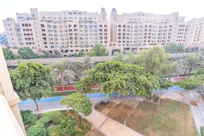 Apartment | 1 bedroom - Modern 1BR Haven for 3 in Palm Jumeirah (Dubai)