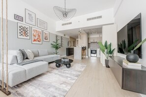 Apartment - Cozy Studio Apartment at Frankfurt Tower in Sports City (Dubai)