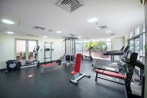 4 bedrooms - Elegant 4BR - Perfect Stay for Families in Marina (Dubai)