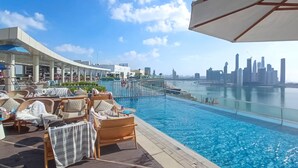 Unclassified image, 3 of 42, button - Cozy Studio With Easy Access to the Beach in Palm Jumeirah (Dubai)