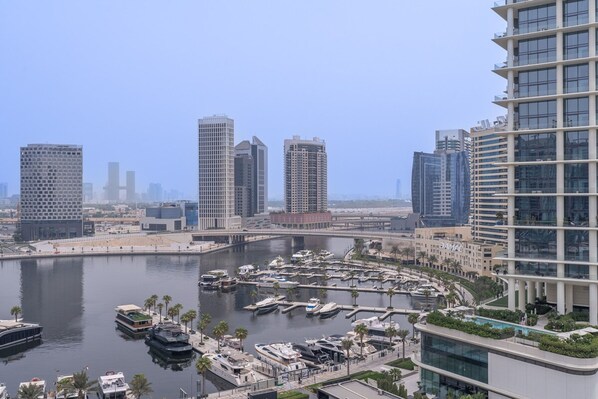 Apartment | 1 bedroom - Homey 1-bedroom Apartment in Business Bay With a View of City Skyline (Dubai)