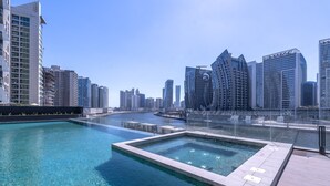 Apartment | 1 bedroom - Homey 1-bedroom Apartment in Business Bay With a View of City Skyline (Dubai)