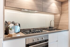 Room - Relaxing Airy Studio Apartment Perfect for 3 in Dubai Marina (Dubai)
