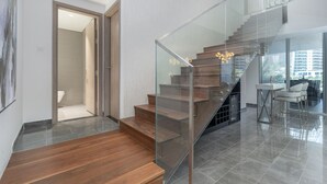 Hus