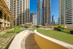 Apartment | 1 bedroom - Sleek Marina 1BR Perfect for Families (Dubai)