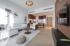 Apartment | 1 bedroom - Beachside 1BR in Port De La Mer - Sleeps 2 (Dubai)
