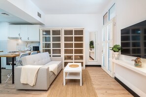 Apartment | 1 bedroom - Relaxing Awesome 1-bedroom Apartment in JVC (Dubai)