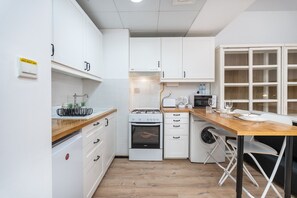 Apartment | 1 bedroom - Relaxing Awesome 1-bedroom Apartment in JVC (Dubai)