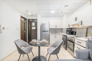 Apartment | 1 bedroom - Pleasing 1-bedroom for 4 in JVC for Relaxing Getaway (Dubai)