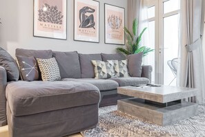 Apartment | 1 bedroom - Pleasing 1-bedroom for 4 in JVC for Relaxing Getaway (Dubai)