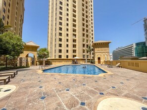 2 bedrooms - Great 2BR Apartment Near JBR Beach (Dubai)