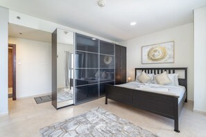 Apartment | 1 bedroom - Stunning 1-bedroom Apartment With Marina Views (Dubai)