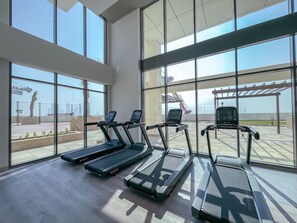 Studio - Wonderful Studio Apartment With Balcony at Farhad Azizi (Dubai)