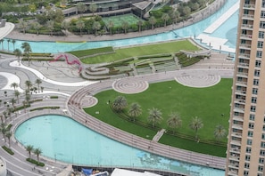 Apartment | 3 bedrooms - Luxurious 3-bedroom Apartment in Downtown Near Burj Khalifa in Dubai Mall (Dubai)