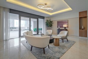 Apartment | 3 bedrooms - Luxurious 3-bedroom Apartment in Downtown Near Burj Khalifa in Dubai Mall (Dubai)