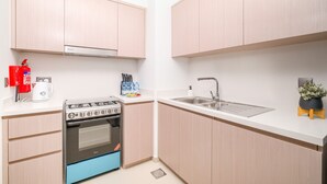 Apartment | 2 bedrooms - Luxurious 2-bedroom Escape With Burj Khalifa Views at Act One in Downtown Dubai (Dubai)