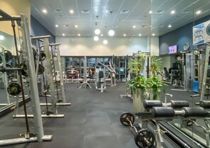 2 bedrooms - Scenic 2BR Near Beach in Princess Tower Marina (Dubai)