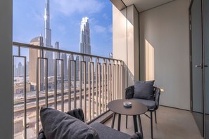 Apartment | 2 bedrooms - Beautiful 2-br Flat in Downtown Luxury City Living at Its Best (Dubai)