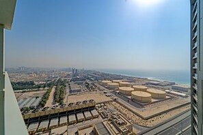 Studio - Charming Minimalist Studio Perfect for 4 in Dubai Marina (Dubai)