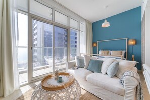 Studio - Charming Minimalist Studio Perfect for 4 in Dubai Marina (Dubai)