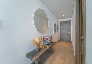 Studio - Charming Minimalist Studio Perfect for 4 in Dubai Marina (Dubai)