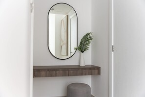 Apartment | 1 bedroom - Gracious 1-bedroom With City View at Square Tower in JVC (Dubai)