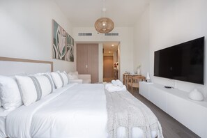 Room - Vibrant Studio at Azizi Riviera in Maydan One Near Burj Khalifa (Dubai)