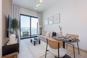 1 bedroom - Skyline Retreat at Binghatti in JVC (Dubai)