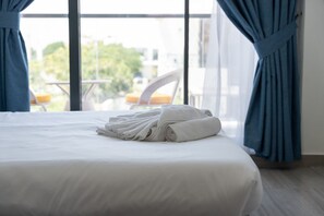 Apartment | 3 bedrooms - Cozy Stylish 3-bedroom Villa at Damac Hills With Golf Course View (Dubai)
