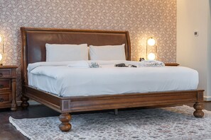 Apartment | 3 bedrooms - Spacious 3-bedroom With Comfortable Living Area in Dubai Marina (Dubai)