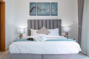 Room - Dazzling Studio in Business Bay With Stunning Views (Dubai)