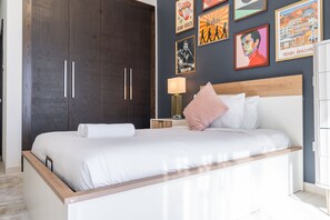 Apartment | 4 bedrooms - Luxury 4BR Home in Marina With Stunning Palm Views (Dubai)