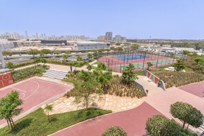 1 bedroom - Boho-inspired 1 bed in Production City (Dubai)