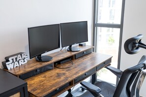 1 bedroom - Boho-inspired 1 bed in Production City (Dubai)