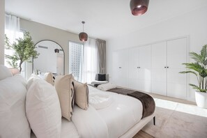 Apartment | 1 bedroom - Stylish 1-bedroom Apartment Perfect for 4 in JBR Dubai Marina (Dubai)