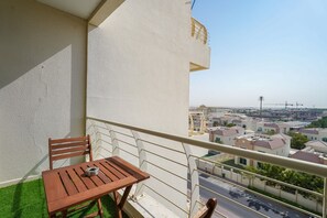 House - Amazing Studio for 2 in Sports City (Dubai)