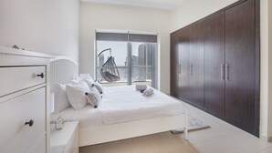 Apartment | 1 bedroom - Warm and Airy 1-bedroom Apartment With Exceptional Views in Dubai Marina (Dubai)