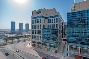 Studio - Modern Studio Unit in Business Bay (Dubai)