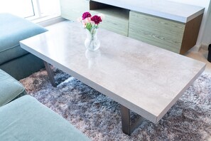 Apartment | 1 bedroom - Artistic 1-bedroom Apartment Perfect for Couple at Mayfair Tower Business Bay (Dubai)