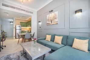 Apartment | 1 bedroom - Artistic 1-bedroom Apartment Perfect for Couple at Mayfair Tower Business Bay (Dubai)