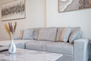 House | 3 bedrooms, Internet - Waterfront Living With a Spacious Layout Sleeps 5 (Dubai)
