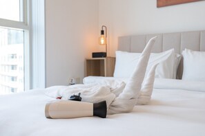 Apartment | 1 bedroom - Comfy 1-bedroom Apartment Perfect for 4 in JLT (Dubai)