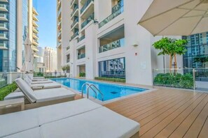 Apartment | 2 bedrooms - Gorgeous 2-bedroom in Downtown Dubai Near Burj Khalifa (Dubai)