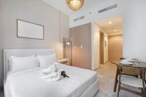 Studio - Immaculate Studio Great for 2 in Meydan (Dubai)