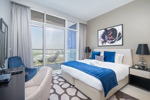 Apartment - Stylish Studio Apartment in Damac Hills With Skyline Views (Dubai)