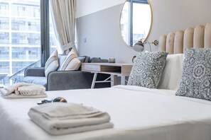 Studio - Cozy Stylish Studio for 4 in Meydan (Dubai)