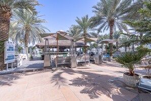 Apartment | 3 bedrooms - Superb 3BR Apartment Near Beach in Palm Jumeirah (Dubai)