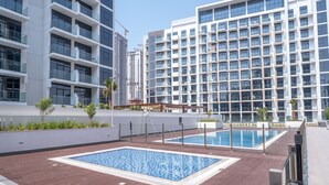 Studio - Serene Studio Apartment at Azizi Riviera Near to Burj Khalifa (Dubai)