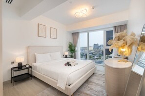 Room - Spacious 2 Bedroom Apartment in Jumeirah Lake Towers Modern Comfort in a Prime Location (Dubai)