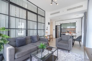 Apartment | 2 bedrooms - Prestigious 2-bedroom Near to Golf Club at Collective Tower in Dubai Hills (Dubai)